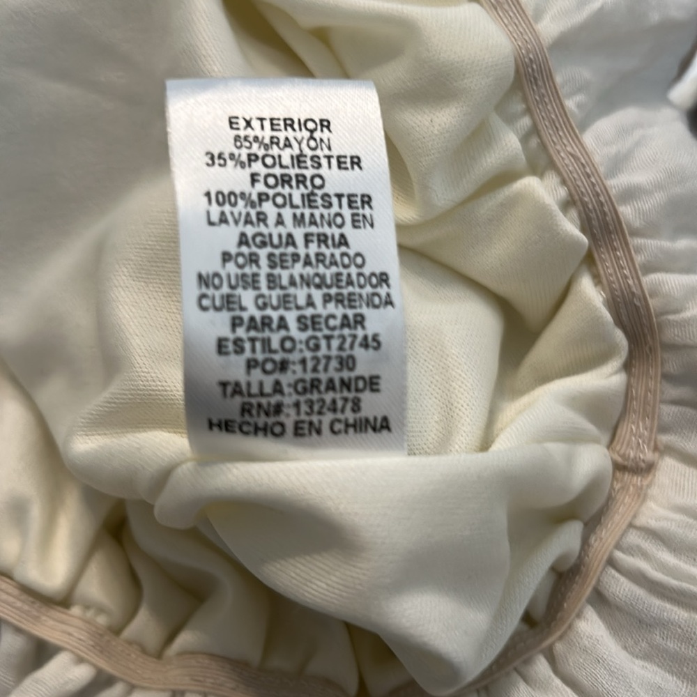 NWT Glam Beach Me Crop Top Spaghetti Straps Tie Neutral Cream Color Size Large - Picture 6 of 9
